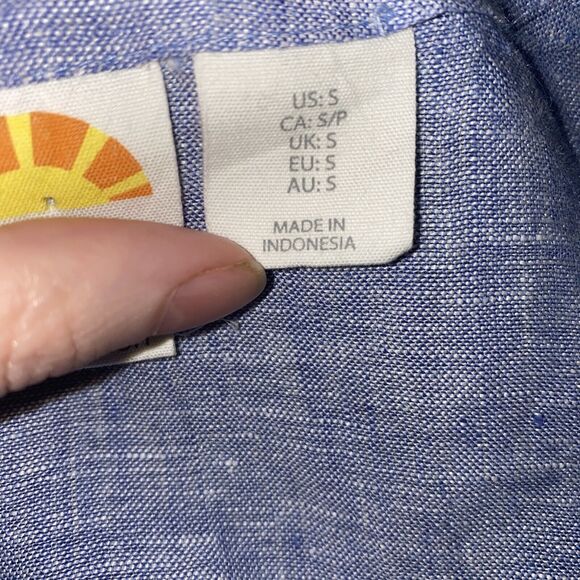 C&C California Women's 100% Linen Shirt Size Small Blue - Picture 5 of 6